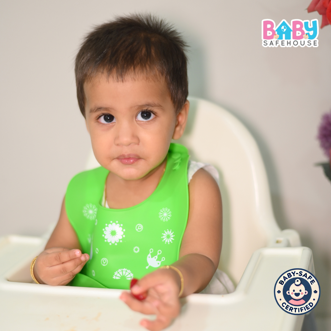 Waterproof Silicon Feeding Bib For Infants & Toddlers